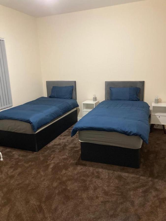 Homely 3-Bed House In Bham 15 Min From City Centre Бірмінгем Екстер'єр фото
